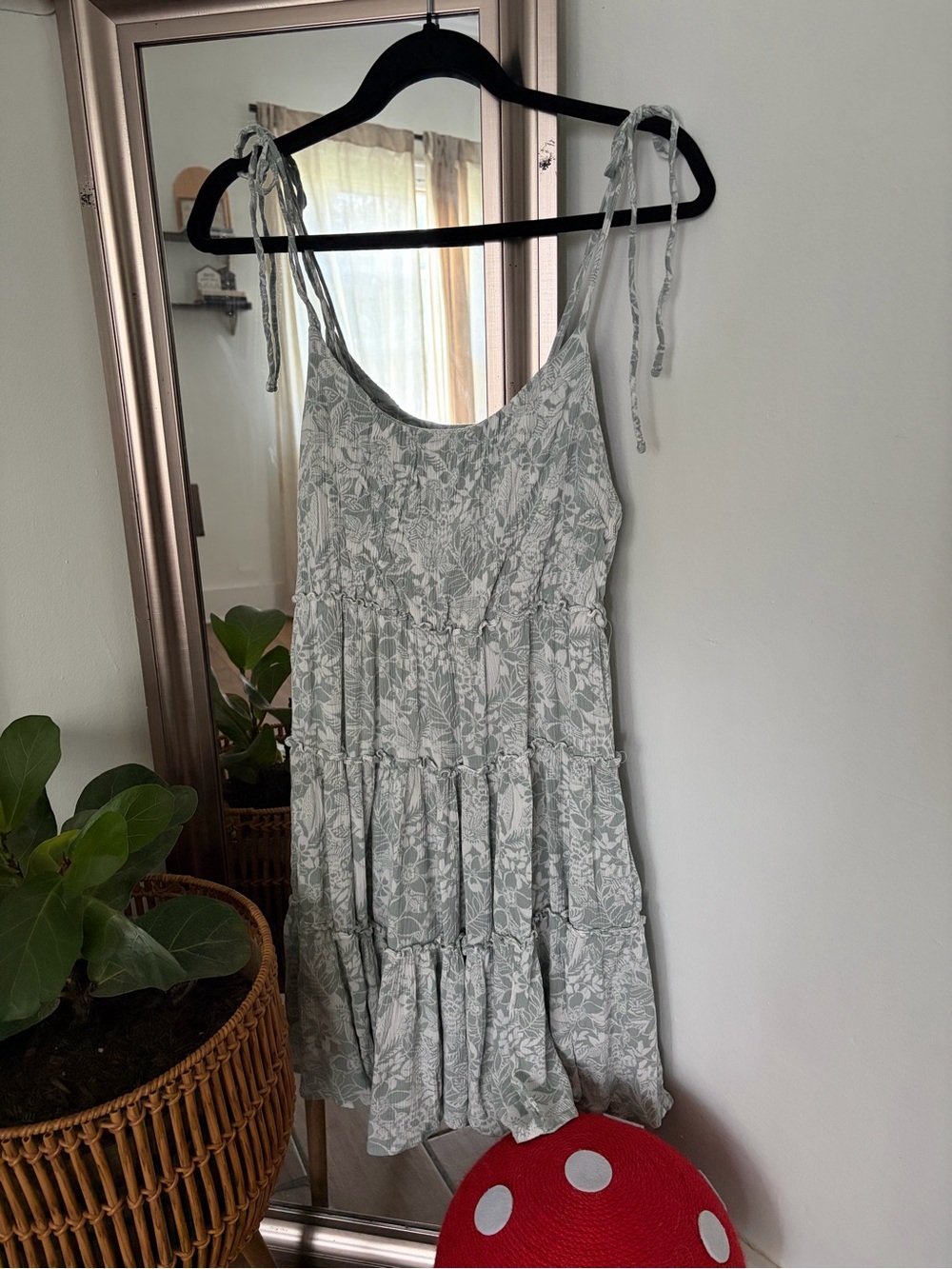 WallFlower Women's Sage Green Smocked Tiered Mini Dress Size L